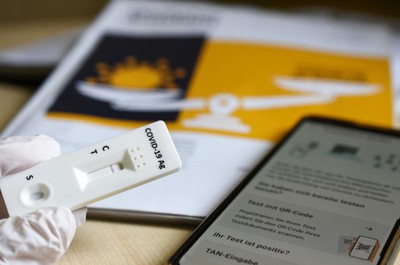 Hejtmani odmítají, aby povinnost státu zajišťovaly samotné školy