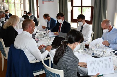 Hejtmani - Rozvoj zdravotní péče musí být zajištěn ve všech krajích rovnoměrně