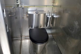 Zástupci krajů navštívili vojenskou základnu na Vysočině